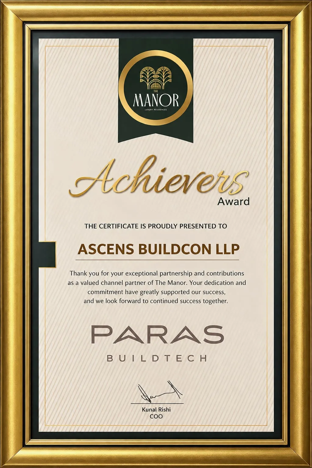Gold-framed Paras Buildtech Achievers Award certificate presented to Ascens Buildcon LLP for The Manor.